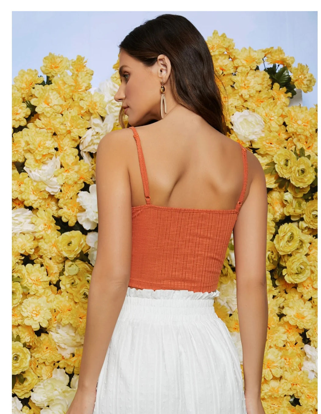 Twist crop