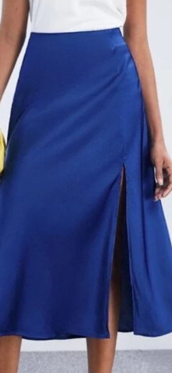 Split skirt